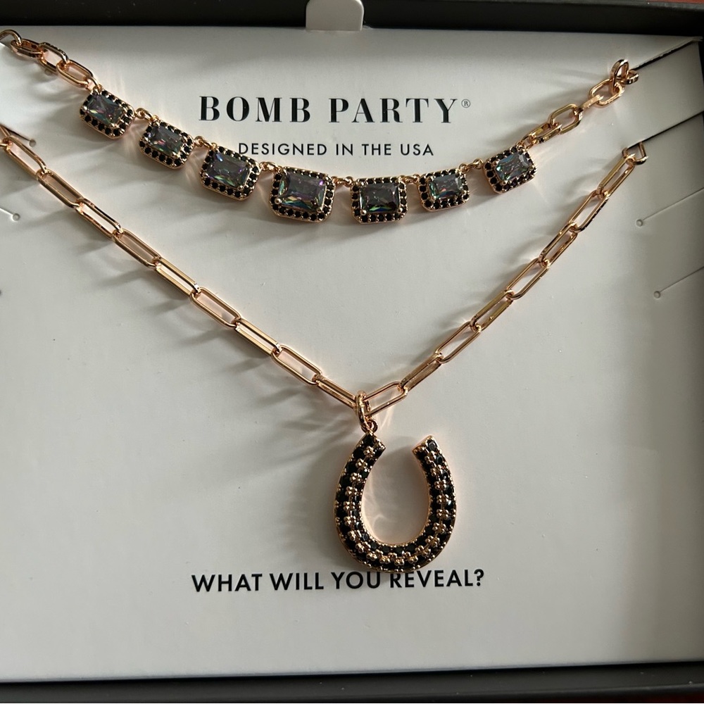 Bomb party luxe layers